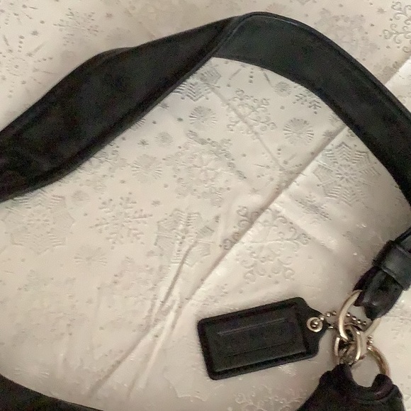 Coach purse - Picture 3 of 9